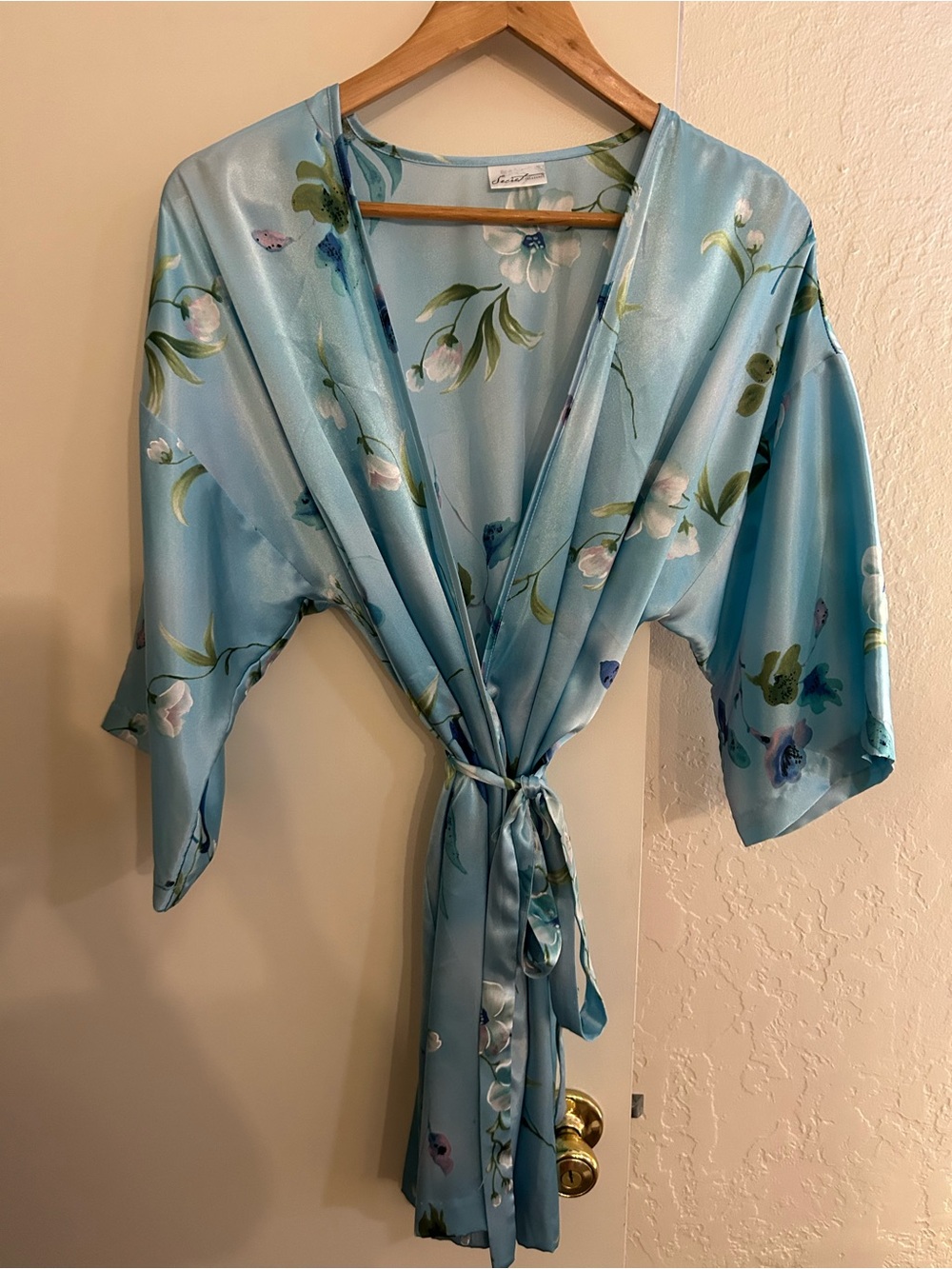 Secret Treasures Light Blue Floral Satin Robe